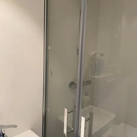 Petite Koenigsallee Self Check-in Hotel Düsseldorf