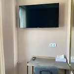 Petite Koenigsallee Self Check-in 3*