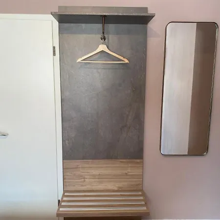 Hotel Petite Koenigsallee Self Check-in