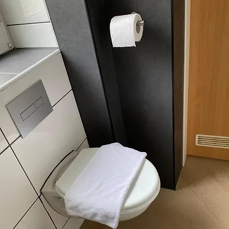 Hotell Petite Koenigsallee Self Check-in 3*