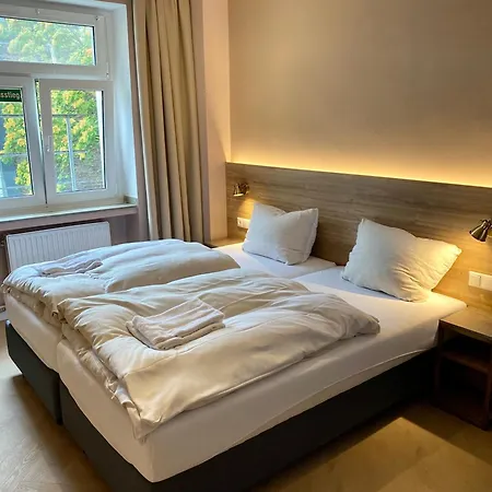 Hotell Petite Koenigsallee Self Check-in 3*