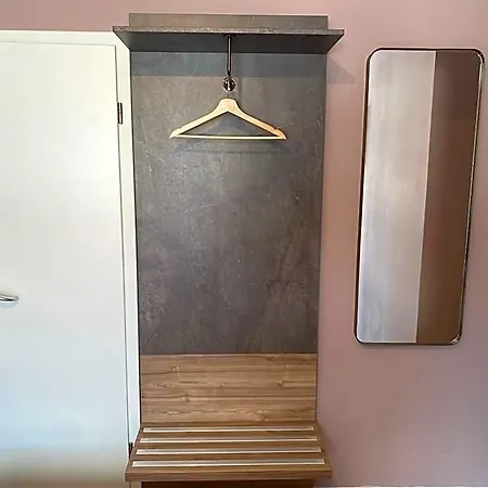 Petite Koenigsallee Self Check-in מלון