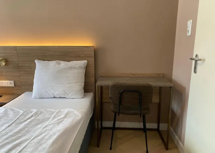 Petite Koenigsallee Self Check-in دوسلدورف