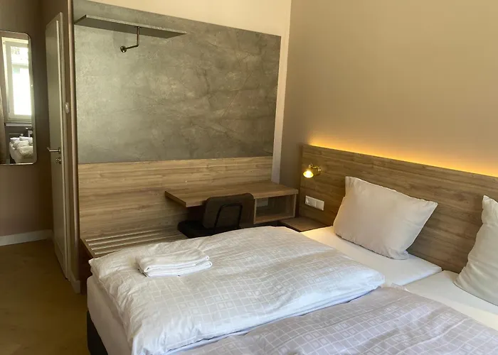 Petite Koenigsallee Self Check-in